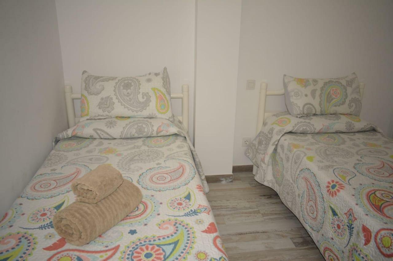 פלאייה דה לאס אמריקס Family Beach Apartment מראה חיצוני תמונה